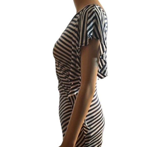 Two Apples Shirt Navy blue  White striped shirt one sleeve Size Medium - Picture 14 of 14